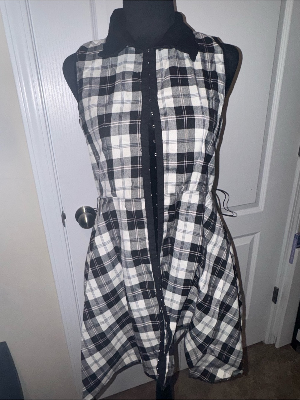 Vintage Wet Seal Black and White Plaid Sleeveless Collared Mini Dress